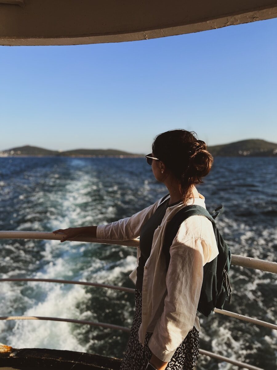 sur un bateau