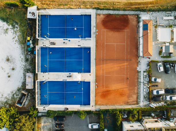 Entreprise construction terrain de tennis